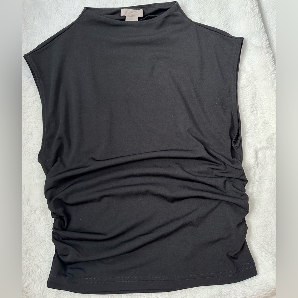 H&M Black Top - small